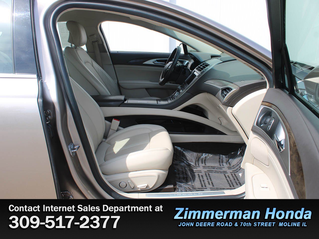 Used 2018 Lincoln MKZ Reserve FWD image 16
