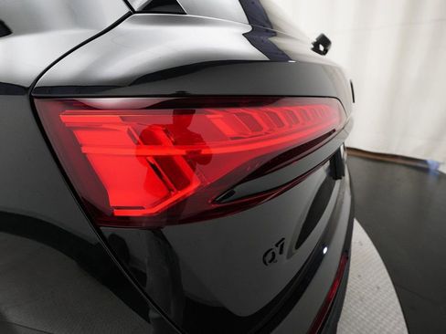 New 2026 Audi Q7 3.0T Premium Plus AWD/4WD image 34