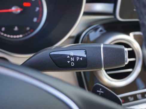 Used 2019 Mercedes-Benz GLC 300 image 28