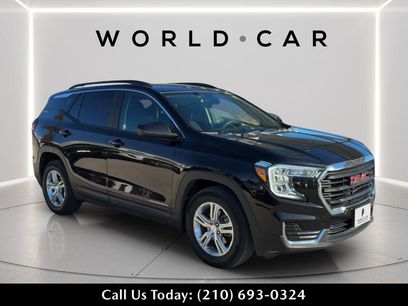 Used 2022 GMC Terrain SLE w/ Driver Convenience Package