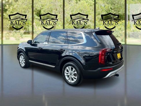 Used 2020 Kia Telluride LX FWD image 7