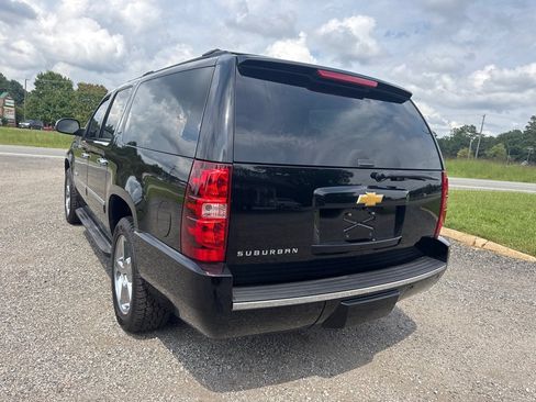 Used 2013 Chevrolet Suburban LTZ AWD/4WD image 13