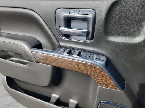 Used 2018 GMC Sierra 1500 Denali w/ Denali Ultimate Package image 7