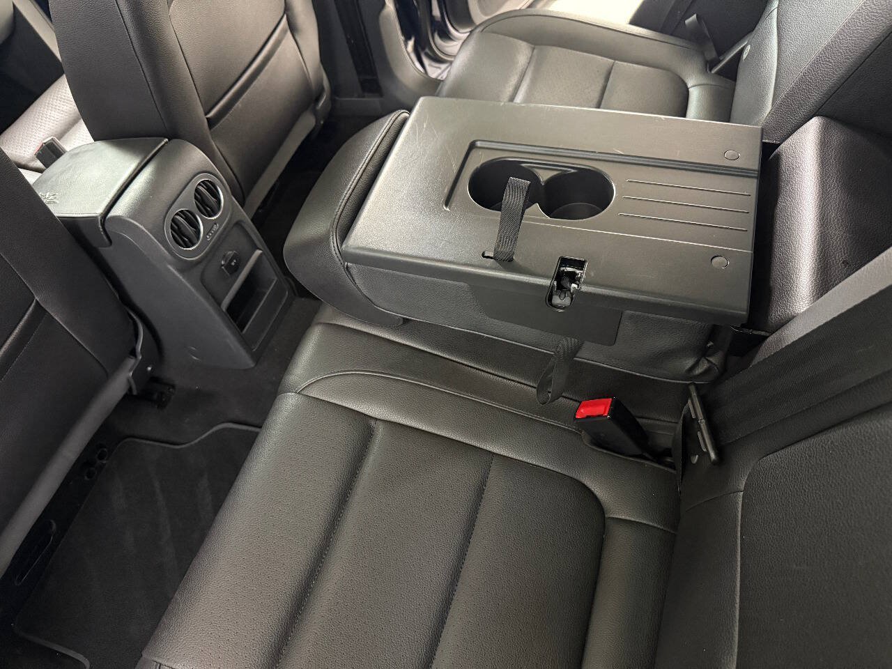 Used 2013 Volkswagen Tiguan SE FWD image 31