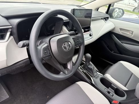 Used 2026 Toyota Corolla LE FWD image 10