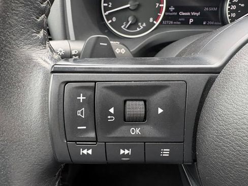 Used 2023 Nissan Rogue S AWD/4WD image 22