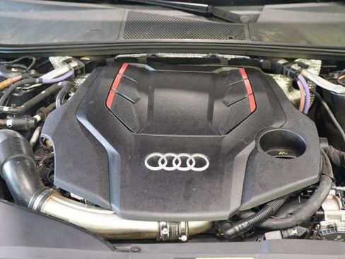 Used 2022 Audi S6 Prestige w/ Prestige Package AWD/4WD image 11