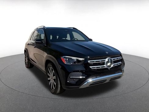 Used 2026 Mercedes-Benz GLE 350 4MATIC image 3