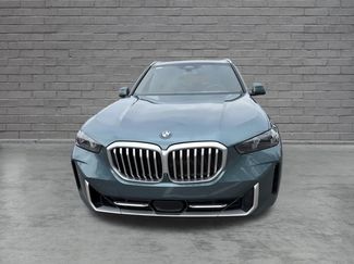 Used 2024 BMW X5 xDrive40i w/ Parking Assistance Package AWD/4WD video 2