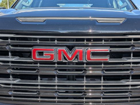 Used 2026 GMC Sierra 1500 Elevation AWD/4WD image 10