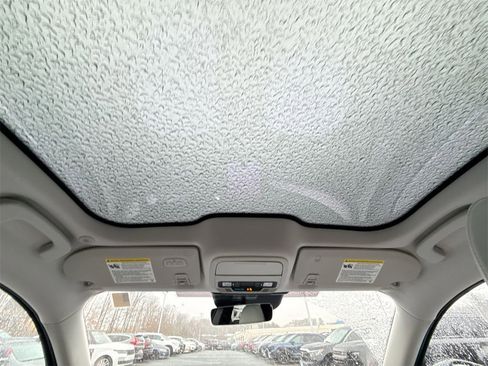 Used 2022 Ford Mustang Mach-E Premium image 16