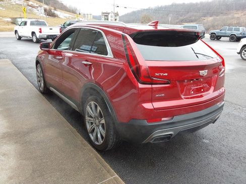 Used 2019 Cadillac XT4 Premium Luxury w/ Enhanced Visibility Package image 7
