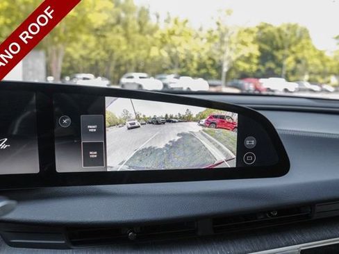 Used 2024 Lucid Air Touring AWD/4WD image 31