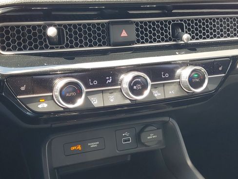 Certified 2023 Honda Civic EX image 24