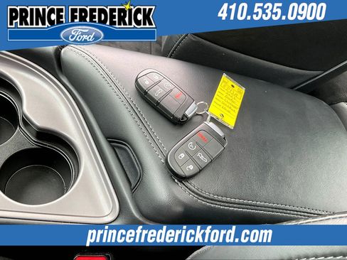 Used 2023 Dodge Challenger R/T Scat Pack image 11