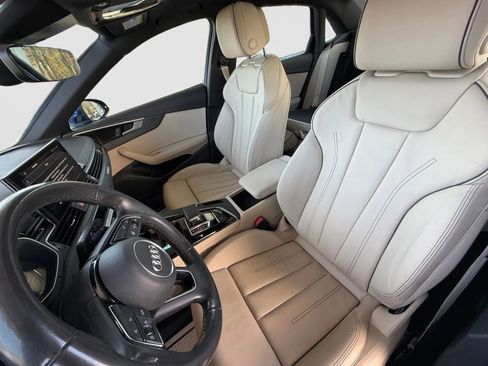 Used 2021 Audi A4 2.0T Premium w/ Convenience Package image 11