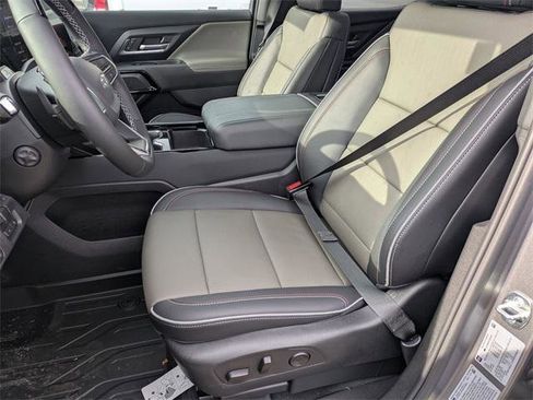 New 2026 Chevrolet Silverado EV Trail Boss w/ Premium Package image 11