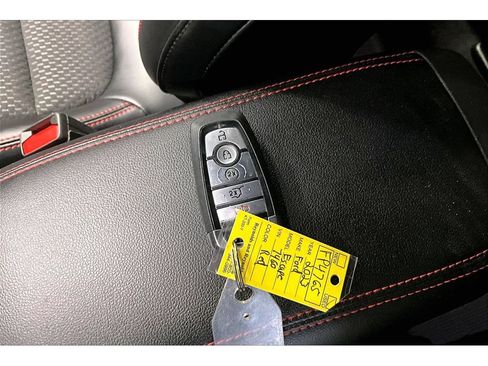 Used 2023 Ford Escape ST-Line Select AWD/4WD image 55