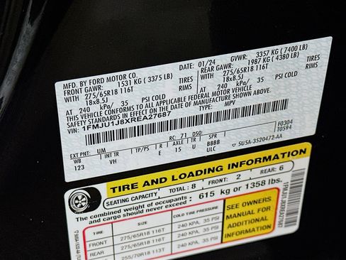 Used 2024 Ford Expedition XLT image 12