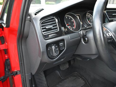 Used 2015 Volkswagen Golf SEL FWD image 17