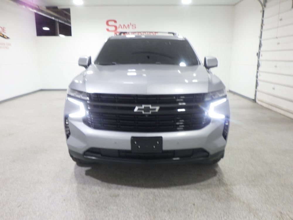 Used 2023 Chevrolet Suburban RST w/ Sport Performance Package AWD/4WD image 6