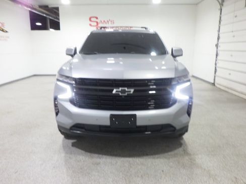 Used 2023 Chevrolet Suburban RST w/ Sport Performance Package AWD/4WD image 6