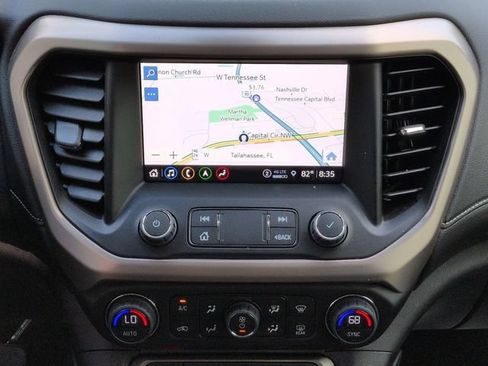 Used 2023 GMC Acadia Denali w/ Denali Ultimate Package FWD image 18