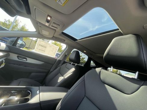 New 2026 Nissan Murano SL image 16