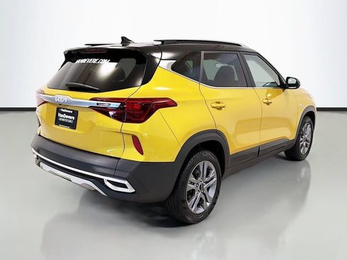 Used 2022 Kia Seltos S AWD/4WD image 19