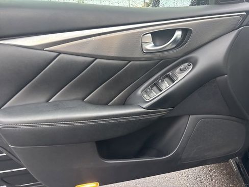 Used 2018 INFINITI Q50 Sport image 19