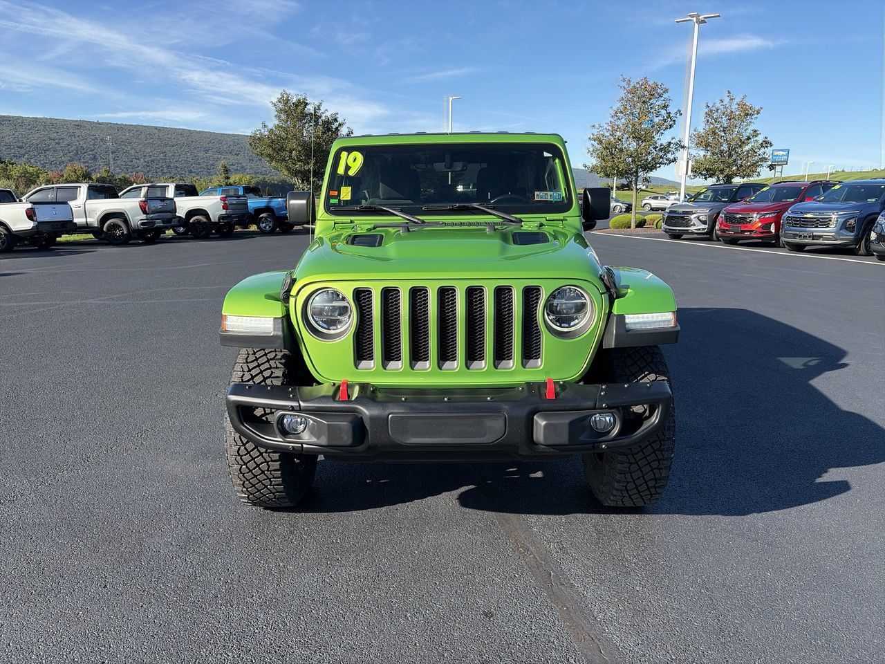 Used 2019 Jeep Wrangler Unlimited Rubicon AWD/4WD image 2