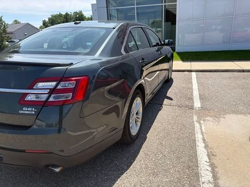 Used 2016 Ford Taurus SEL w/ Equipment Group 201A FWD image 7