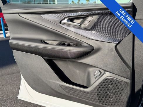 New 2026 Chevrolet Blazer EV LT image 9