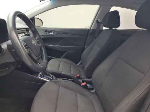 Used 2019 Hyundai Accent SE FWD image 17
