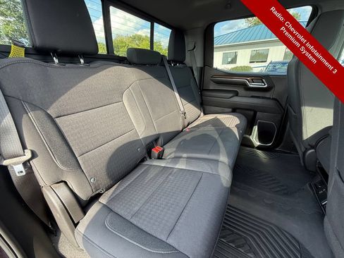 Used 2023 Chevrolet Silverado 1500 LT AWD/4WD image 40