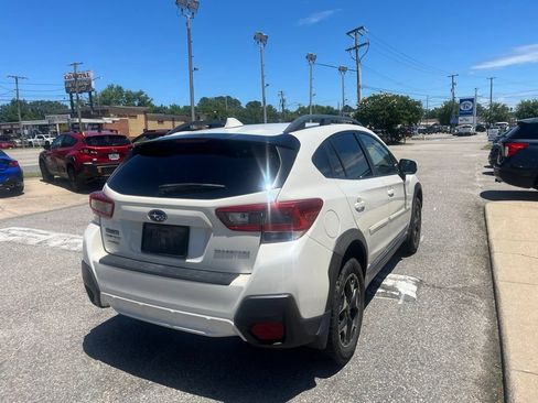 Used 2020 Subaru Crosstrek 2.0i Premium AWD/4WD image 4