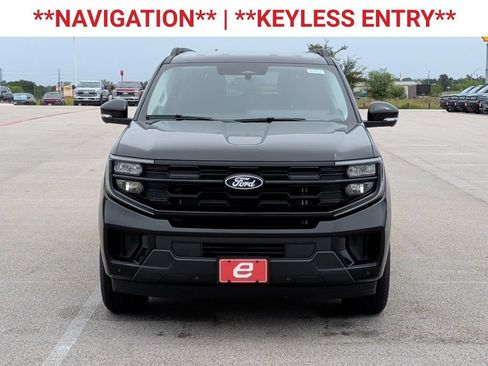 New 2027 Ford Expedition Max Active RWD image 2
