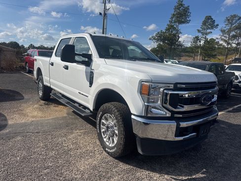 Used 2021 Ford F250 XL w/ STX Appearance Package image 1