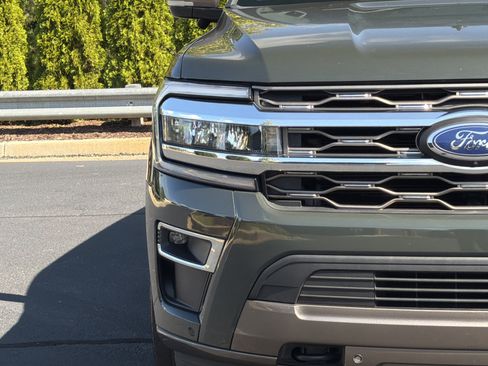 Used 2023 Ford Expedition King Ranch AWD/4WD image 19