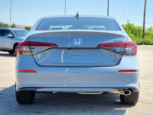 Used 2024 Honda Civic Sport image 7