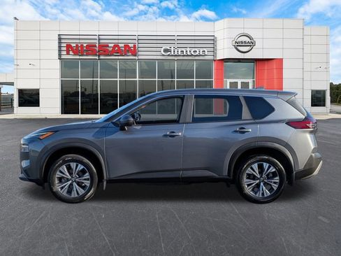 Certified 2023 Nissan Rogue SV image 6