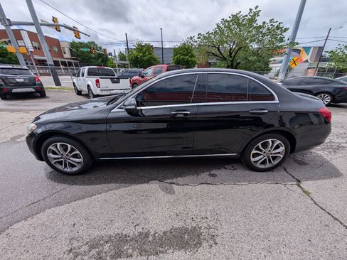 Used 2017 Mercedes-Benz C 300 4MATIC Sedan image 9