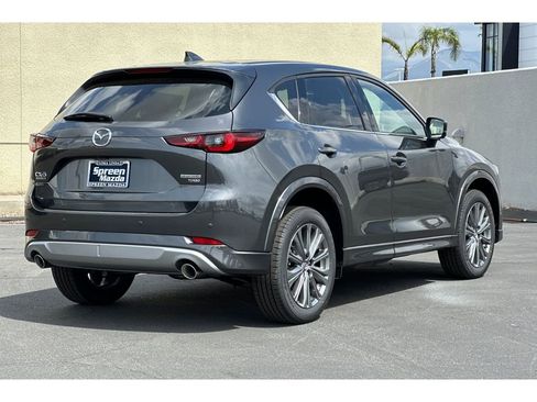 New 2025 MAZDA CX-5 Signature image 5