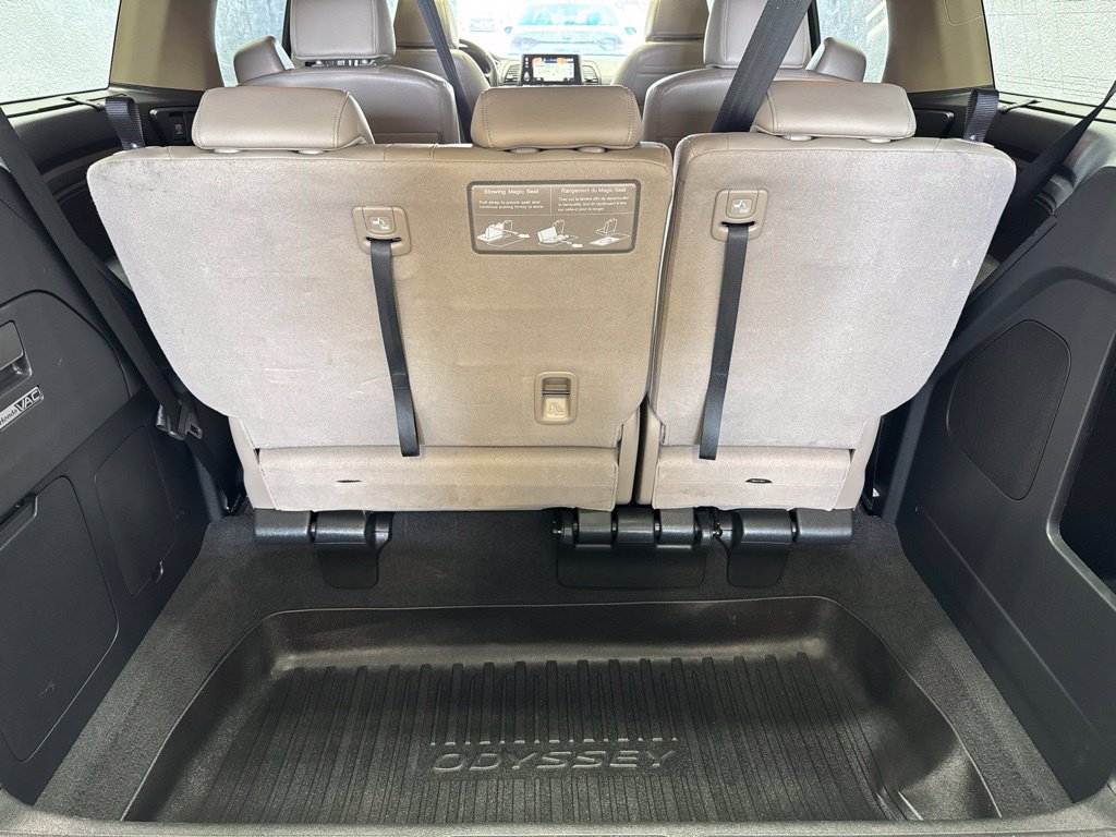 Used 2019 Honda Odyssey Elite image 32