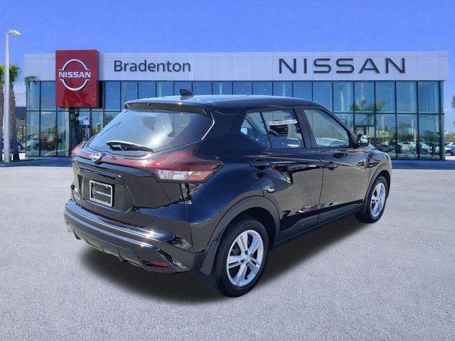 Certified 2025 Nissan Kicks Play S FWD image 5