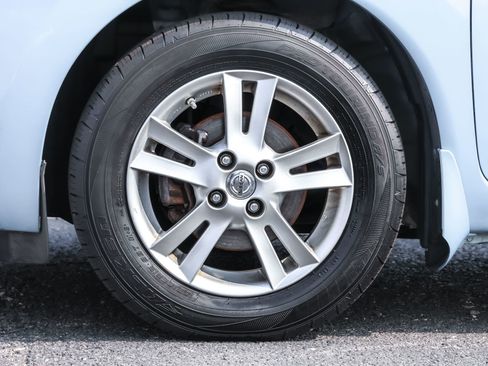 Used 2014 Nissan Versa Note SV w/ Sport Value Package image 19