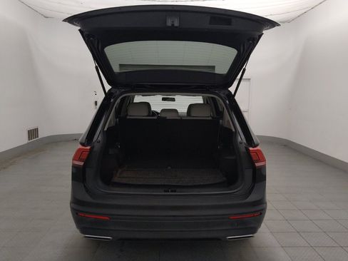 Used 2020 Volkswagen Tiguan S FWD image 29