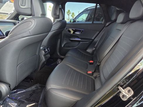 Certified 2024 Mercedes-Benz GLC 300 image 14
