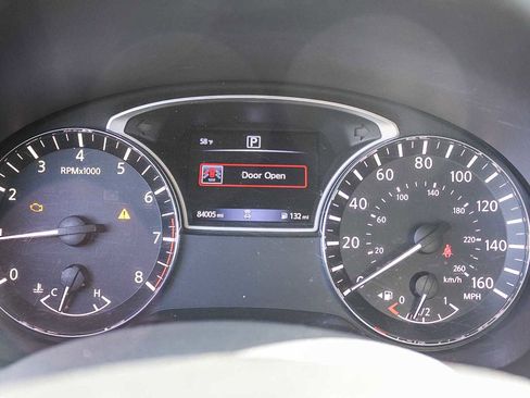 Used 2018 Nissan Altima 2.5 SR FWD image 20