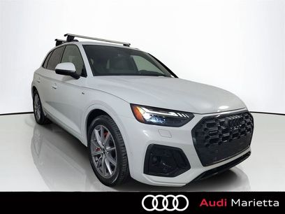 Used 2024 Audi Q5 e Prestige w/ Prestige Package